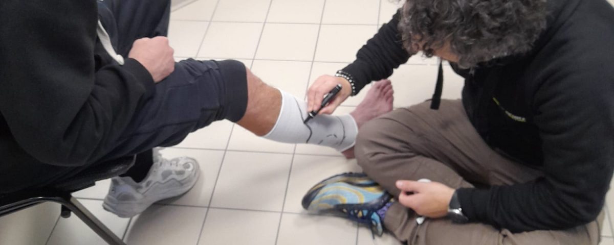 Protezione Perone Calcio rilevamenti